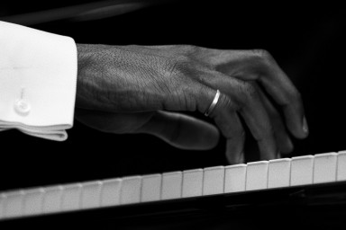 Main de Jonathan Batiste - Jazz in Marciac 2010 2010-07-31_031.jpg